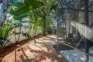 7725 Apple Tree Cir, Orlando, FL 32819 - Photo 36