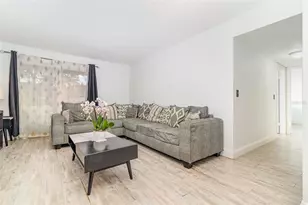 924 Lake Destiny Rd, Altamonte Springs, FL 32714 - Photo 4