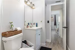 924 Lake Destiny Rd, Altamonte Springs, FL 32714 - Photo 10