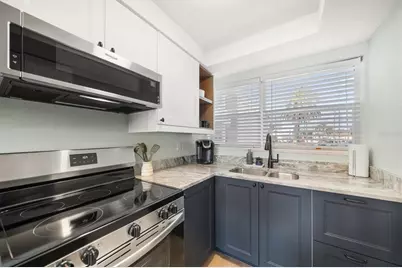 7050 Sunset Way #6, Saint Pete Beach, FL 33706 - Photo 6