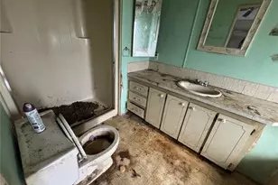 217 Ellsworth Dr, Kissimmee, FL 34758 - Photo 20