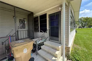 217 Ellsworth Dr, Kissimmee, FL 34758 - Photo 4