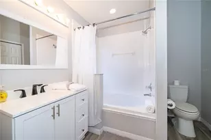 1106 Liberty Hall Dr, Kissimmee, FL 34746 - Photo 18