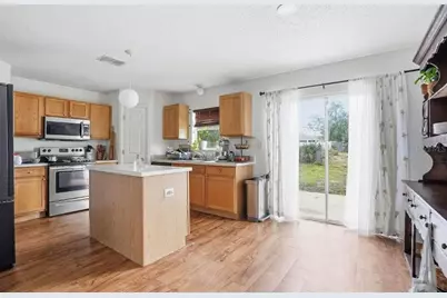 11077 Jenny Wren Road, Weeki Wachee, FL 34614 - Photo 14