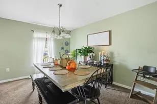 11077 Jenny Wren Rd, Weeki Wachee, FL 34614 - Photo 16