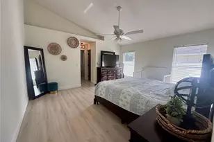 819 Ardenleigh Dr, Orlando, FL 32828 - Photo 16