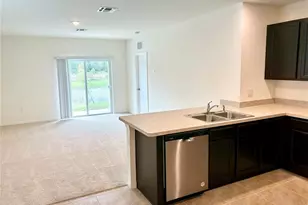3349 Costello Cir, Winter Haven, FL 33884 - Photo 4