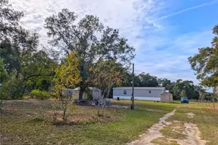 27 Crescent Ridge Rd, Davenport, FL 33837 - Photo 10