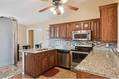 1042 Seminole Creek Drive, Oviedo, FL 32765 - Photo 8