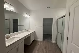 31740 Griffin Sands Ln, San Antonio, FL 33576 - Photo 8