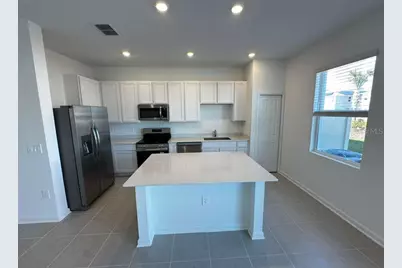 2713 Skyline Loop, Kissimmee, FL 34758 - Photo 2