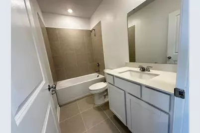 2713 Skyline Loop, Kissimmee, FL 34758 - Photo 16