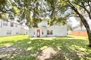 1225 Falconcrest Blvd, Apopka, FL 32712 - Photo 2