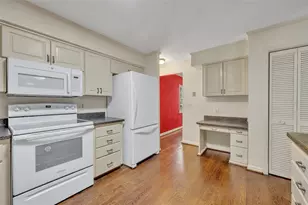 1515 Orangewood Ave, Orlando, FL 32806 - Photo 16