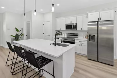 8002 N Maltese Drive, Dunnellon, FL 34433 - Photo 6