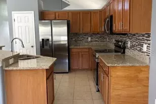 8224 Sommerville Dr, Orlando, FL 32829 - Photo 4