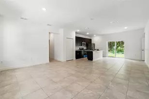 7738 N Creek Way, Citrus Springs, FL 34434 - Photo 4