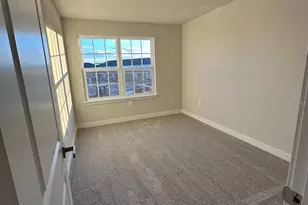 12378 Amber Creek Circle, Lakewood Ranch, FL 34211 - Photo 8