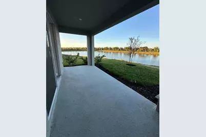 12378 Amber Creek Circle, Lakewood Ranch, FL 34211 - Photo 4