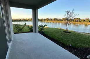 12378 Amber Creek Circle, Lakewood Ranch, FL 34211 - Photo 4