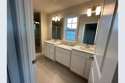 12378 Amber Creek Circle, Lakewood Ranch, FL 34211 - Photo 18