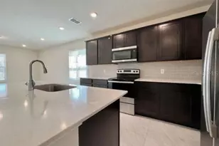 2024 Cross Prairie, Kissimmee, FL 34744 - Photo 8