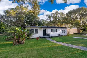 520 Hillside Dr, Lakeland, FL 33803 - Photo 2