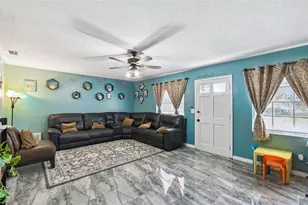 25309 Carnoustie Dr, Sorrento, FL 32776 - Photo 4