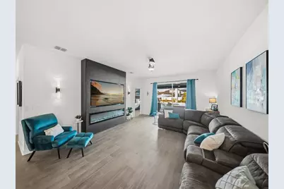 11851 Language Way, Orlando, FL 32832 - Photo 12