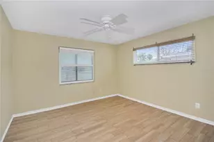 445 Desoto Dr, New Smyrna Beach, FL 32169 - Photo 22