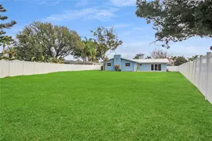 445 Desoto Dr, New Smyrna Beach, FL 32169 - Photo 28