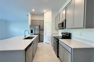 335 Loch Ct, Davenport, FL 33837 - Photo 8