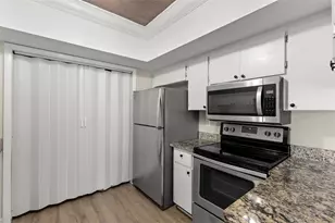 809 Golf and Sea Blvd, Apollo Beach, FL 33572 - Photo 10