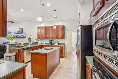 847 Cura Court, Oakland, FL 34787 - Photo 14