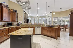 1640 Peninsula Dr, Tavares, FL 32778 - Photo 14