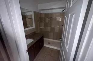 3986 Versailles Dr, Orlando, FL 32808 - Photo 12