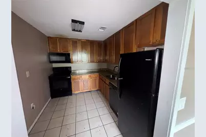 3986 Versailles Drive #3986C, Orlando, FL 32808 - Photo 10