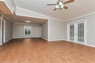 225 Tracy Way, Lakeland, FL 33809 - Photo 2