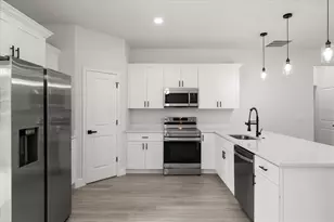 8100 N Tiny Lily Dr, Citrus Springs, FL 34434 - Photo 10