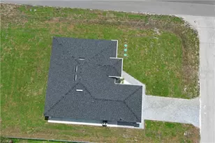 2800 33rd St SW, Lehigh Acres, FL 33976 - Photo 4