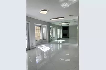 1242 N Fairway Drive, Apopka, FL 32712 - Photo 2