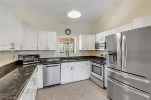 11 Ethel Ln, Palm Coast, FL 32164 - Photo 10