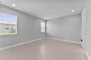 19105 Planetree St, Orlando, FL 32827 - Photo 14