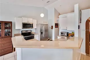 709 Del Prado Dr, Kissimmee, FL 34758 - Photo 4