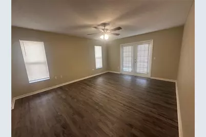 4495 Diamond Circle, Sarasota, FL 34233 - Photo 10