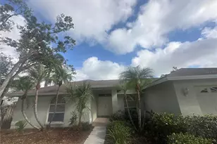 4495 Diamond Circle, Sarasota, FL 34233 - Photo 2