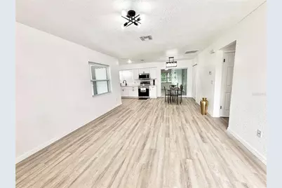 1516 Avenue D NE, Winter Haven, FL 33881 - Photo 4