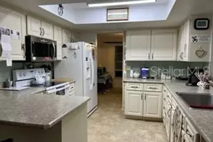 37600 Rolling Acres Rd, Lady Lake, FL 32159 - Photo 18