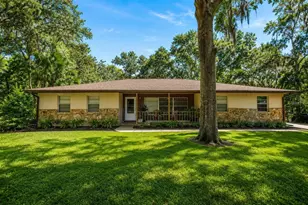 37600 Rolling Acres Rd, Lady Lake, FL 32159 - Photo 2