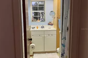 37600 Rolling Acres Rd, Lady Lake, FL 32159 - Photo 22